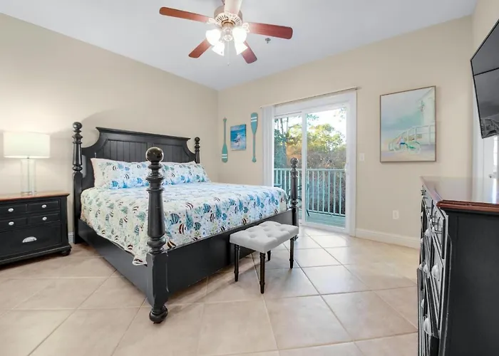 Apartment Laguna Breeze Unit C