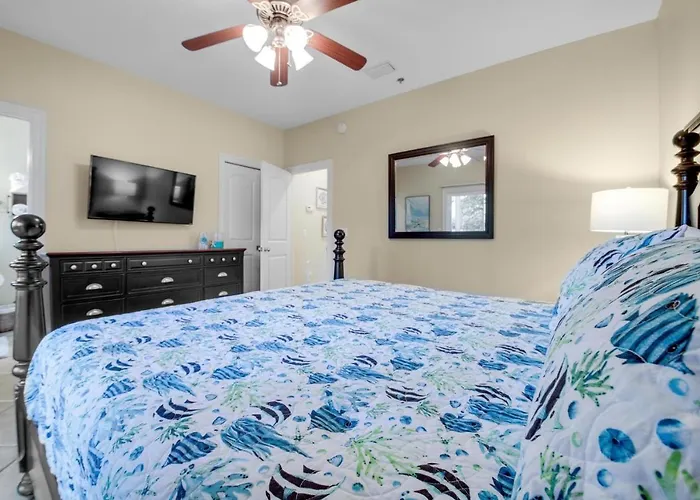 Laguna Breeze Unit C