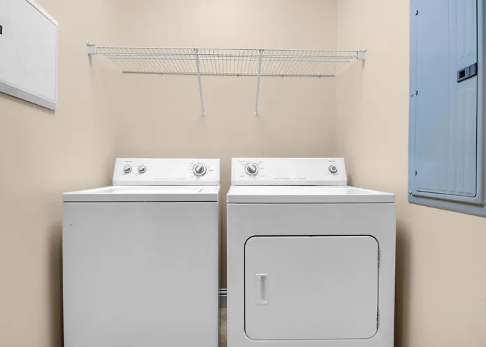 Laguna Breeze Unit C Apartment *