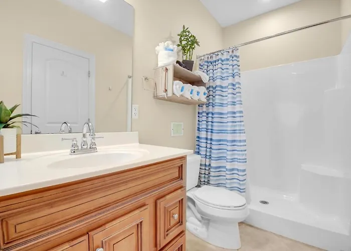 Apartment Laguna Breeze Unit C *