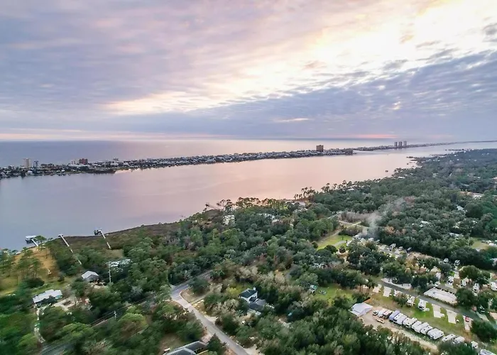 Laguna Breeze Unit C